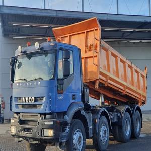 Camión Volquete Iveco Trakker AD340T41 8X4 2010, Manual - Product Image 1