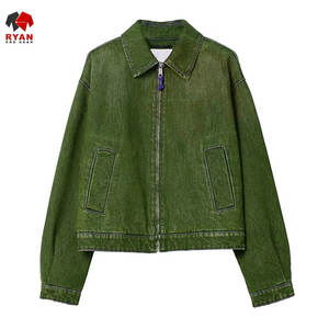 Chaqueta Vaquera de Moda para Mujer con Diseño Minimalista, Patrón Sólido y Tela Vaquera de Primera Calidad - Product Image 5