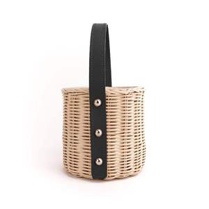 Sac seau en rotin fait main, sac fourre-tout en fibre naturelle avec poignée en cuir et doublure à cordon pour le transport quotidien et les pique-niques, en provenance du Vietnam - Product Image 4