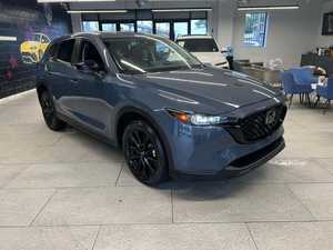 USADO, CX-5 2.5 S Edición Carbono 2024, Tracción en las Cuatro Ruedas, Volante a la Izquierda, Interior Oscuro, Asientos de Cuero, Neumáticos R18 - Product Image 2