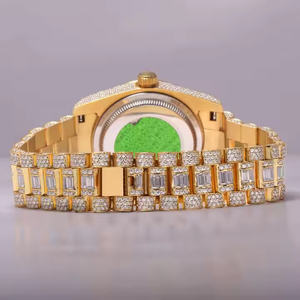 Montre de luxe pour homme, mouvement à quartz, cadran en verre serti de diamants moissanite, boîtier en alliage, bracelet en acier inoxydable de 5 mm d'épaisseur, fermoir - Product Image 4