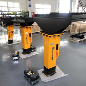 Martillo hidráulico silencioso SOOSAN Sb40 con placa de montaje de fijación rápida para <span class=keywords><strong>Bobcat</strong></span> Case CAT JCB Kubota Manitou loader - Product Image 3