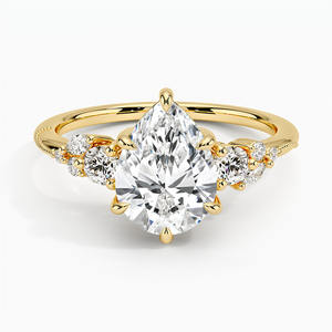 Pera Cut VVS Lab Grown Diamond 14K Oro amarillo sólido Estilo moderno Anillo de compromiso de tres piedras Directo del fabricante de joyas - Product Image 1