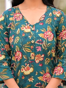 Ensemble Salwar Kameez pour femmes, imprimé floral ethnique vert sarcelle, en coton, pour les fêtes d'été, avec col en V et manches trois quarts - Product Image 6