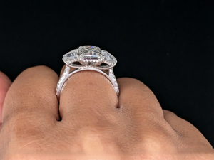 Bague de fiançailles en moissanite taille radiant 3 carats, couleur DEF, clarté VVS, style vintage, or blanc massif 14 carats pour femme - Product Image 6