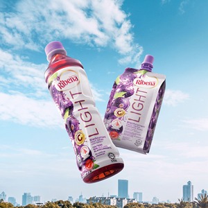 Hot-selling Ribena light 300ml less sweet grape juice <b>drink</b> in convenient trendy <b>pouch</b> direct factory Malaysia - Product Image 4