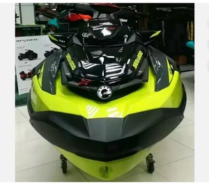 Moto Acuática Sea-Doo RXT-X 300 Tech de Alta Velocidad con Sistema de Audio Premium BRP, Motor de 4 Tiempos, Incluye Remolque - Product Image 2