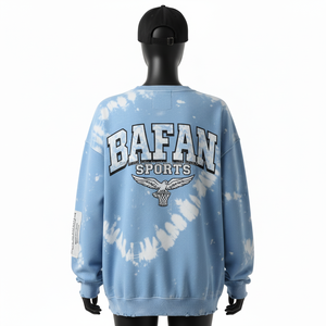 Sudadera Extra Grande para Mujer con Estampado Tie Dye, Felpa de Algodón Premium de 320 GSM, Azul Claro con Logotipo Gráfico y Parche, Transpirable - Product Image 2