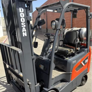 Offre exclusive aux enchères pour chariots élévateurs à pneus coussinés GC18S-9 2019, capacité de levage de 3500 LBS - Product Image 1