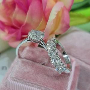 Anillo de Compromiso con Diamante Cultivado en Laboratorio de 1 Quilate, Certificado por IGI, VVS, con Banda a Juego de Oro de 14k para Mujer, a Bajo Precio - Product Image 1