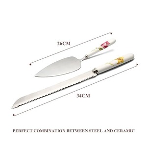 Luxury Diamond Shape Handle Serving Set Gold Finished Head Elegant Metal <b>Flatware</b> for Wedding Parties Dining and Home Decor Use - Product Image 4