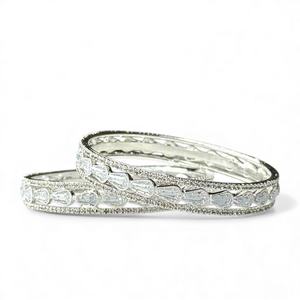 Joyería de Novia de Lujo, Chapada en Oro, Conjunto de Brazaletes de Perlas Modernos, Resistentes al Deslustre, Listos para Enviar, para Mujer - Product Image 1