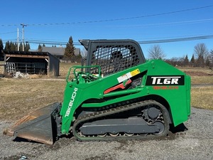 Minicargadora de orugas Takeuchi TL6R con motor diésel, 2 años de garantía y alto momento de carga - Product Image 6