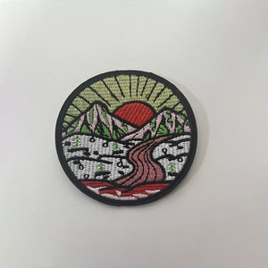 ป้ายปักลายตัวอักษรสำหรับเสื้อผ้าป้ายปักตราสัญลักษณ์แบบแท่งเหล็กสำหรับงานปักชื่อเครื่องแบบนักเรียนติดเสื้อได้ตามต้องการ - Product Image 1