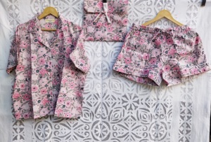 Conjunto de Pijama de Tela con Estampado de Bloques Personalizado de Alta Calidad, Camisa con Botones y Pantalón con Cintura Elástica, Ropa de Dormir Cómoda para Mujer - Product Image 5