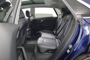 สภาพสมบูรณ์แบบ Audi Q8 ปี 2020 - Product Image 3