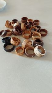 Brazaletes de Madera Natural de Inspiración Ecológica, Acabado de Superficie Lisa, Hechos a Mano, Joyería Étnica para Mujer, Impermeables, Personalizables para Bodas - Product Image 2