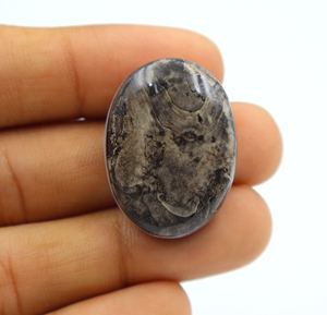 พลอยอาเกตธรรมชาติทรงรีเจียระไนเรียบ ขนาด 31x23x9 มม. สำหรับทำเครื่องประดับ - Product Image 1