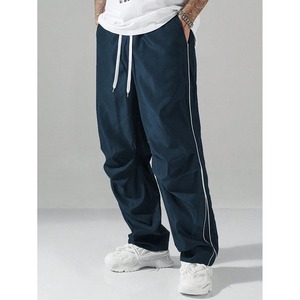 Pantalons de haute qualité avec passepoil Pantalons de survêtement en nylon personnalisés Pantalons de survêtement baggy en nylon à rayures pour hommes - Product Image 4