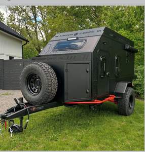 Remolque de camping todoterreno 4x4 tipo lágrima con suspensión independiente, carcasa rígida, mini caravana ligera y cocina trasera en venta - Product Image 3