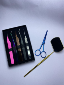 Kit de pinces à cils professionnelles de précision en acier inoxydable inclinées 5 pièces Outils de cils de haute qualité - Product Image 2