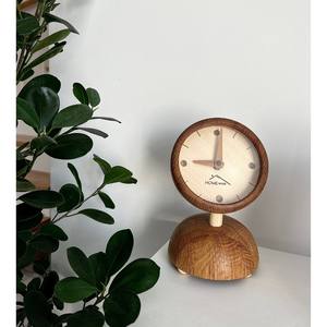 Reloj de mesa de madera que hace que el cronometraje diario se sienta más elegante, reloj que mejora el ambiente general de una habitación con su encanto natural - Product Image 6
