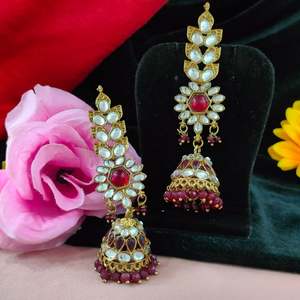 Leaf Kundan Jhumki La elegancia inspirada en la naturaleza y la artesanía tradicional complementa los trajes tradicionales y contemporáneos - Product Image 5