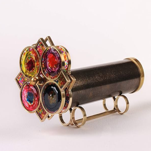 Caleidoscopio de latón vintage con un diseño clásico, que ofrece una experiencia de visualización nostálgica y artística, viene con funda protectora - Product Image 3