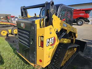 เครื่องยนต์รถตักล้อยางสีเหลืองแบบ Cat Skid Steer Loader, เครื่องยนต์ส่วนประกอบหลักของรถตักล้อยางแบบ Cat Skid Steer Loader - Product Image 4