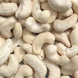 เม็ดมะม่วงหิมพานต์จากเม็ดมะม่วงหิมพานต์จากเวียดนาม Ww240 Ww320เม็ดมะม่วงหิมพานต์คุณภาพเชิงพาณิชย์ส่งออกไปยังเอเชียยุโรปตะวันออกกลาง - Product Image 1