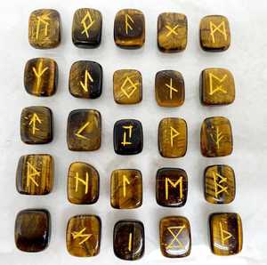 Ensemble de Rune d'oeil de tigre en gros cristal naturel pierre semi-précieuse artisanat pierre précieuse d'agate la plus vendue pour les runes naturelles Reiki - Product Image 1