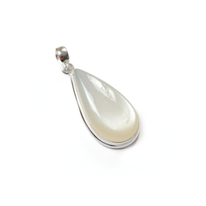 Colgante fino de Plata de Ley 925 con piedra lunar blanca cabujón piedra preciosa hecha a mano forma de pera diamante chapado en oro al por mayor - Product Image 1