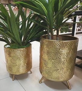 Luxury Embossed Gold Metal Planter with <b>Stand</b> Modern Metal Flower Pot <b>Vase</b> Premium Indoor Outdoor Decorative Plant Holder - Product Image 1