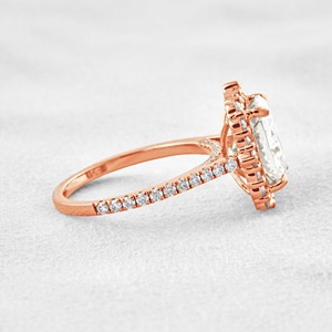 Anillo de Diamantes CVD de Corte Radiante de 14k en Oro Sólido, 280 Quilates Totales, D VVS1, Diamante Cultivado en Laboratorio, Anillo de Compromiso con Halo, Joyería de Boda, Regalo para Novia - Product Image 3