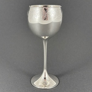 HolyBenedict Calice Sacré Verre à Vin de Communion en Laiton Antique Gobelet Vintage Artisanal pour Église et Cérémonies Spirituelles - Product Image 6