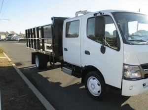 ¡COMPRA AHORA! Manipuladores de servicio pesado para camiones volquete HINO195 CREW de 4 puertas y cabina doble de 2017 - Listos para enviar. - Product Image 2