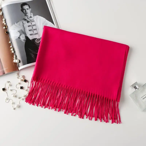 Nouveau design écharpe créateur de mode confort Version coréenne de l'écharpe d'hiver pour femmes de haute qualité - Product Image 4