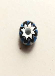 Cuentas de cristal de Murano de Chevron indio hechas a mano para la fabricación de joyas de pendientes - Product Image 4