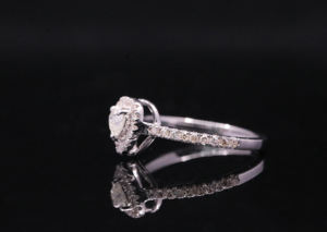 Anillo Unisex de Lujo con Corte de Tablero de Ajedrez de Moissanita, Oro Amarillo y Plata 925 - Product Image 3