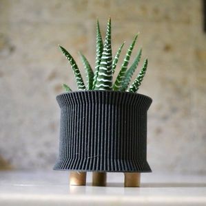 ชั้นวางกระถางต้นไม้ทำจากหวายและเหล็กสำหรับใช้ในบ้านในร่มและกลางแจ้ง - Product Image 5