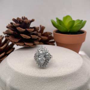 Bagues fines en or 14K haute qualité classique Marquise Lab Grown Diamond Baguette Cluster fiançailles bijoux de mariage pour les fêtes - Product Image 5