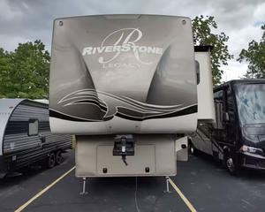 2025 2024 2026 Forest River Rockstar 38RE Autocaravana Remolque de Viaje - Product Image 2