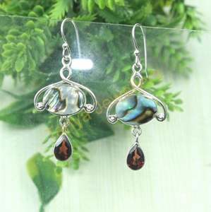 Boucles d'oreilles pendantes en coquille d'ormeau et grenat rouge, boucles d'oreilles en coquille d'ormeau et grenat, bijoux cadeaux pour femmes au meilleur prix - Product Image 4