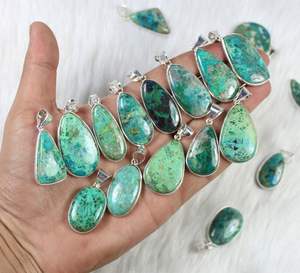 Pendentif en pierres précieuses de chrysocolle bleue avec réglage de lunette pour la fabrication de bijoux en argent pour l'approvisionnement au détail - Product Image 6