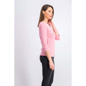 Haut en coton rose foncé à œillets pour femme Karen Scott, avec logo brodé, coupe ample, longueur longue, tailles 4XL 3XL disponibles pour le bureau - Product Image 3