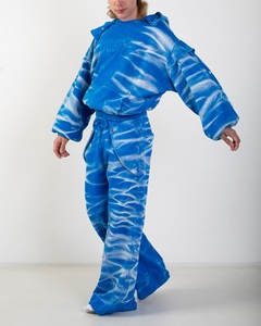 ชุดเสื้อสเวตเตอร์คอกลมแบบเรียบของผู้หญิงชุดเสื้อวอร์มผ้าคอตตอนมีฮู้ดสำหรับฤดูหนาวออกแบบได้ตามต้องการ - Product Image 5