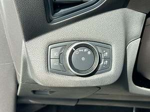 Ford Escape S-E A-W-D 2019 - Product Image 5