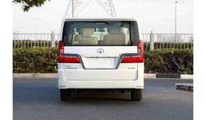 ECONÓMICA YOTA GRANVIA VAN BUS 2024-2025 AWD Cuero ACC R20 Blanca 5 Plazas Automática Euro IV 6 Velocidades Cámara 360° Panorámica - Product Image 5