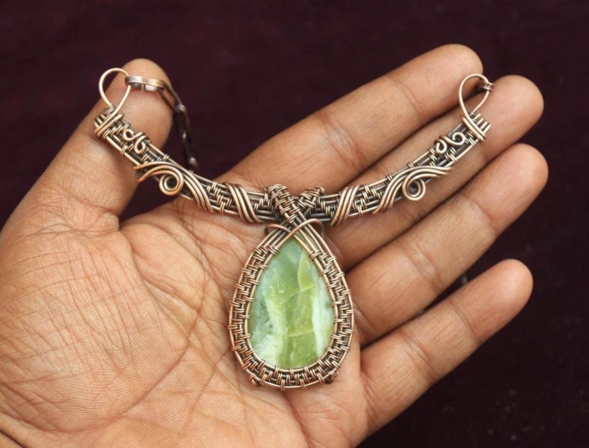 เช่นเดียวกับภาพ