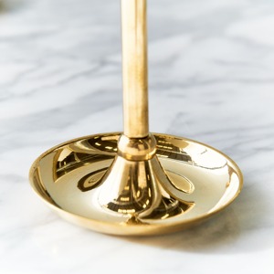 Sculpture de bougie en métal antique pièce décorative unique pièce maîtresse romantique pour décor de table de chambre à coucher de salon - Product Image 2